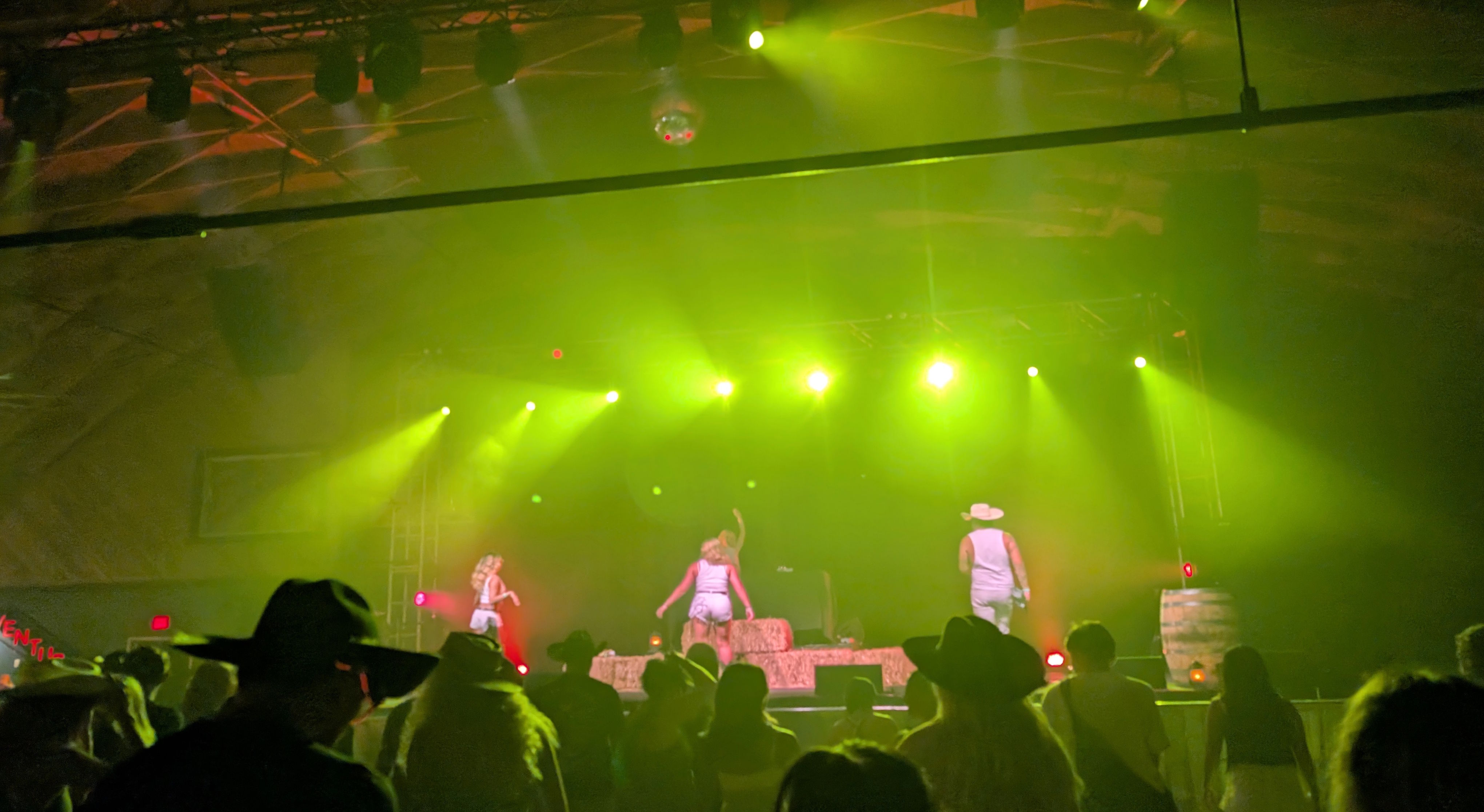 Showcase of Ventura Music Hall's Neon Moon Country Party Line Dancing